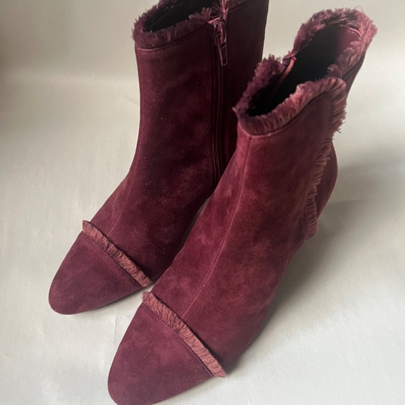Vaneli Maroon Almond Toe‎ Zip Cushioned Comfy Ankle Cap Toe Fridge Booties Shoes - Picture 10 of 16